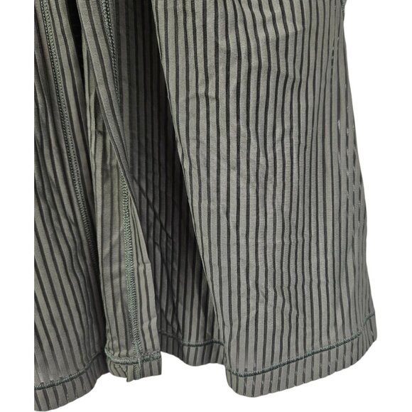 Lululemon Miles Ahead Tank in Stripe Sage Olive‎ Green - Picture 7 of 8